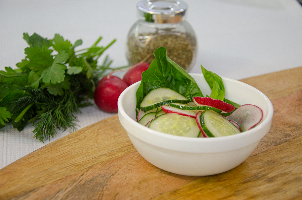 Позиции сервиса салат с редисом и шпинатом от dobraya.su